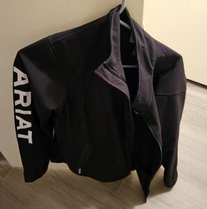 Womens Ariat softshell